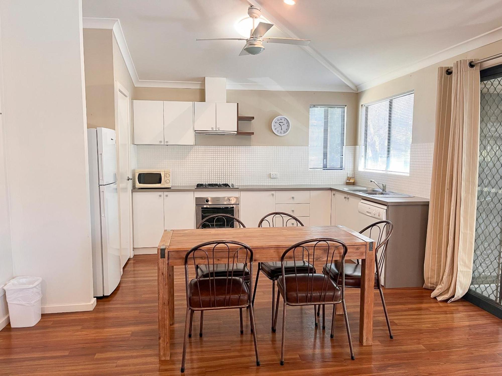 Jurien Bay Tourist Park Hotell Eksteriør bilde