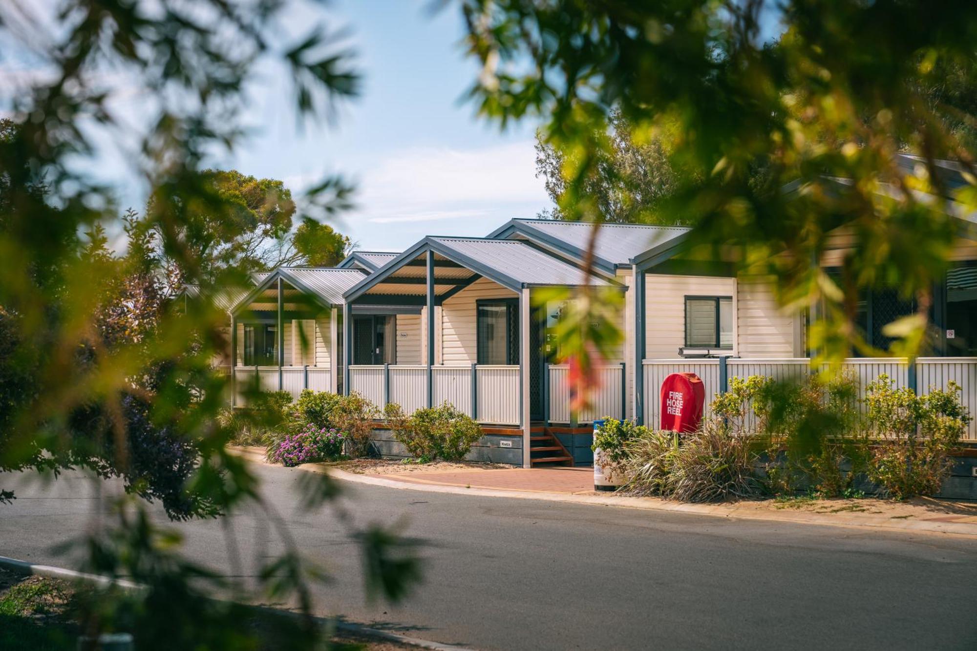 Jurien Bay Tourist Park Hotell Eksteriør bilde